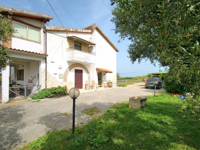 Appartamento in vendita a Montalto Di Castro, Lazio