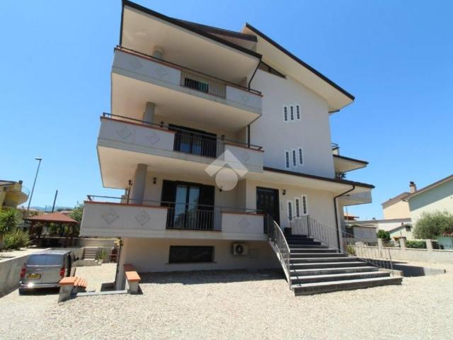 Appartamento in vendita a Calabria, Cosenza