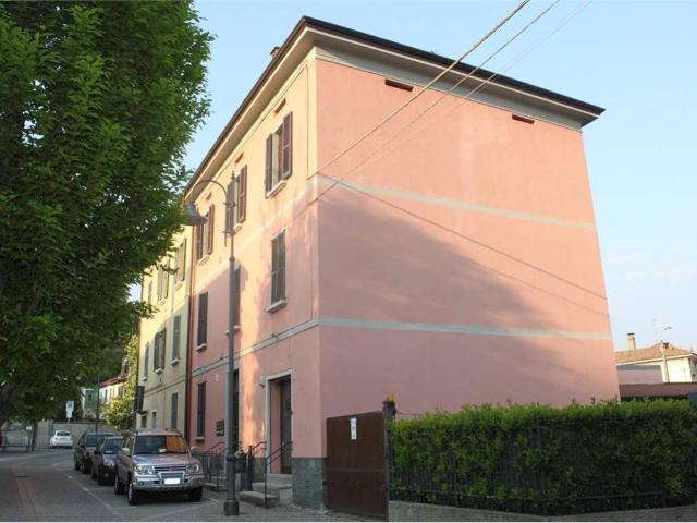 Appartamento in vendita a Lucino, Montano Lucino