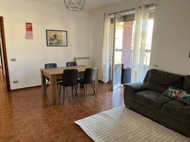 Appartamento in vendita a Lucino, Montano Lucino