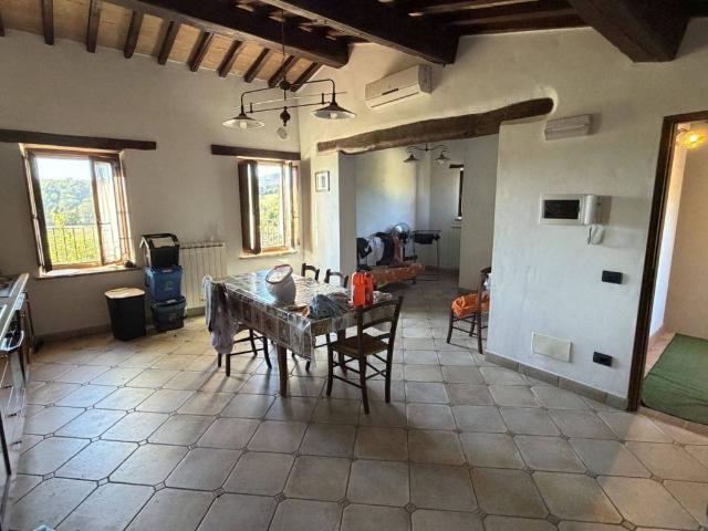 Appartamento in vendita a Monte Castello di Vibio, Perugia