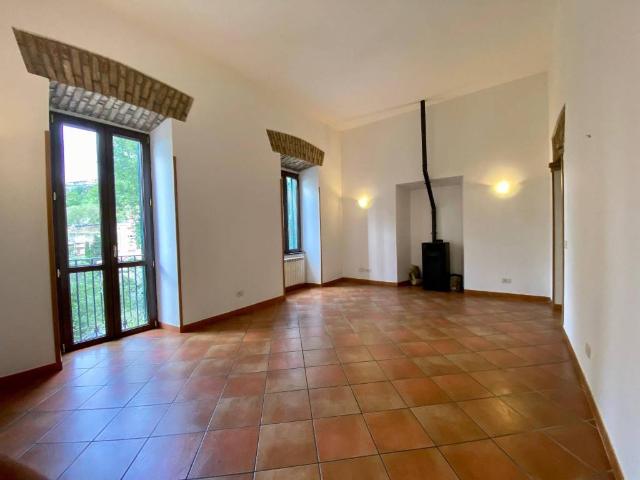 Appartamento in vendita a Monte Compatri, Roma Capitale