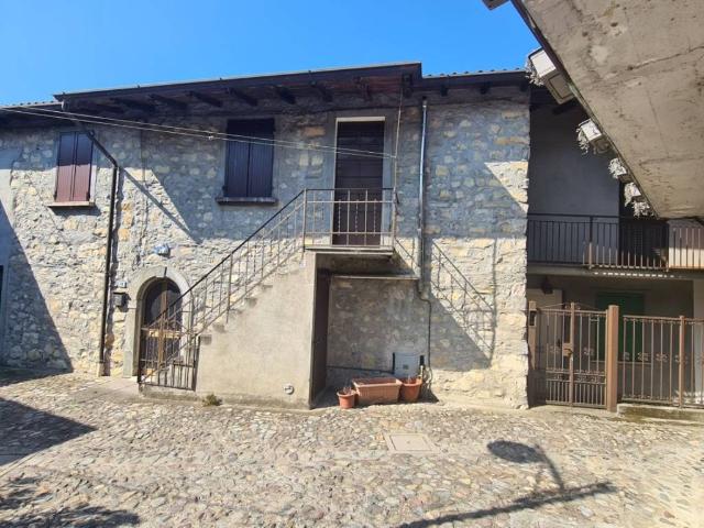 Appartamento in vendita a Comunità montana del Sebino bresciano, Monte Isola