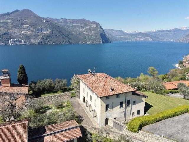 Appartamento in vendita a Comunità montana del Sebino bresciano, Monte Isola