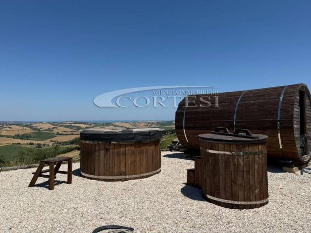 Appartamento in vendita a Terre Roveresche, Marche
