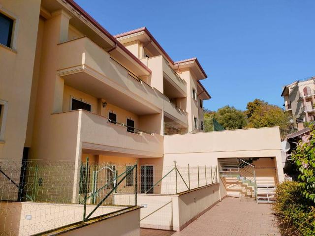 Appartamento in vendita a Monte Romano, Lazio