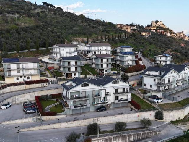Appartamento in vendita a Monte San Giovanni Campano, Lazio