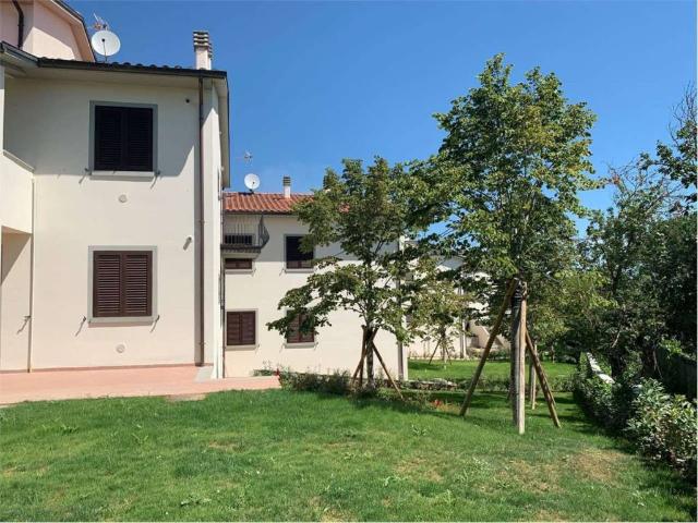 Appartamento in vendita a Monte San Savino, Toscana