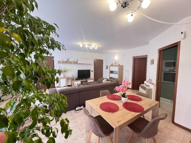 Appartamento in vendita a Monte San Savino, Toscana