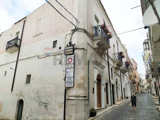 Appartamento in vendita a Junno, Puglia