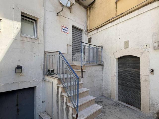 Appartamento in vendita a Junno, Puglia