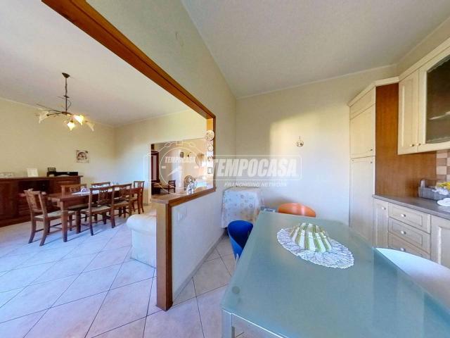 Appartamento in vendita a San Lorenzo, Marche