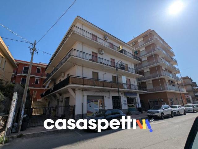 Appartamento in vendita a Calabria, Reggio Calabria