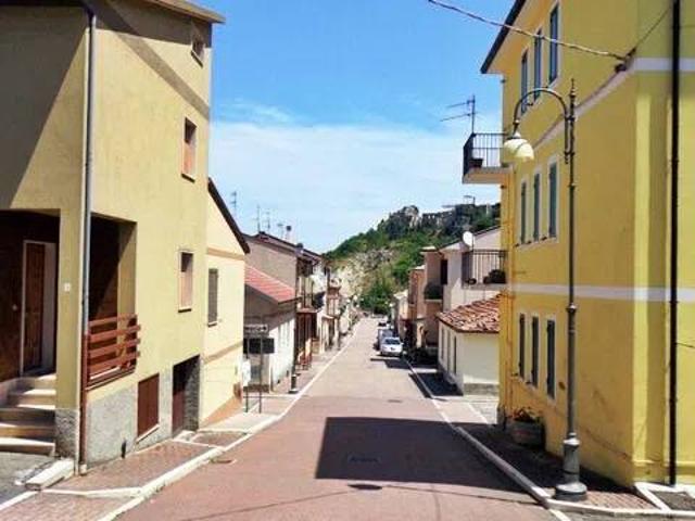 Appartamento in vendita a Montebello sul Sangro, Chieti