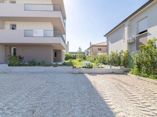 Appartamento in vendita a Montebelluna, Veneto
