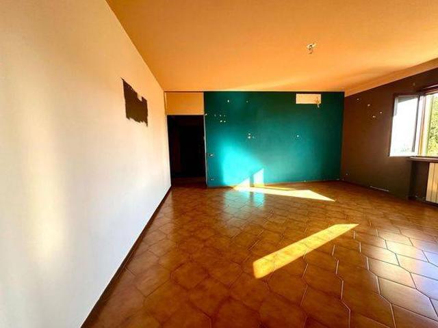 Appartamento in vendita a Montecarlo, Toscana
