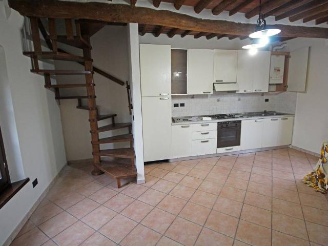 Appartamento in vendita a Montecarlo, Toscana