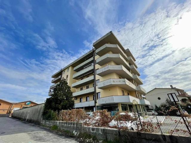 Appartamento in vendita a Montecarlo, Toscana