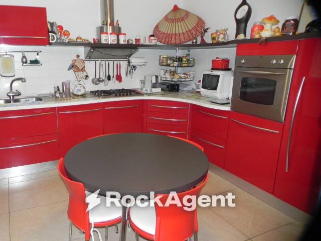 Appartamento in vendita a Marche, Ancona