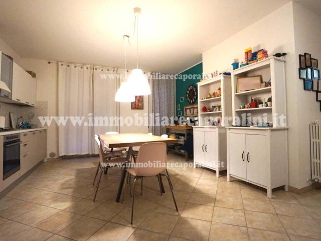 Appartamento in vendita a Marche, Macerata