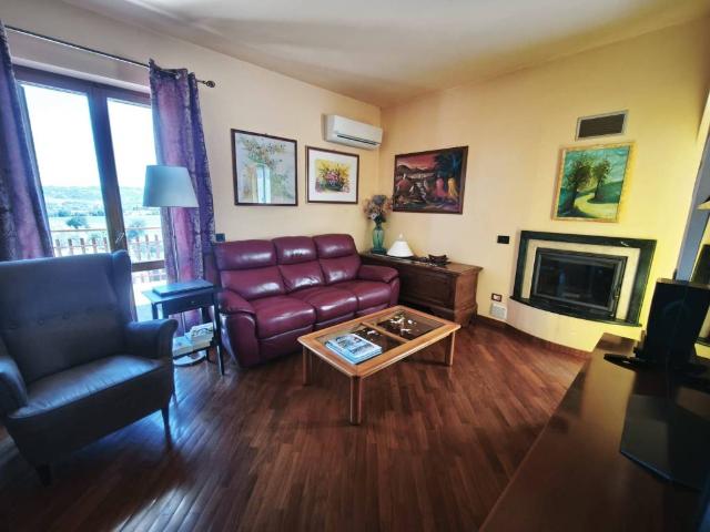 Appartamento in vendita a Marche, Macerata