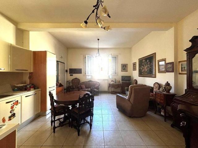 Appartamento in vendita a Gallo, Montecatini Terme