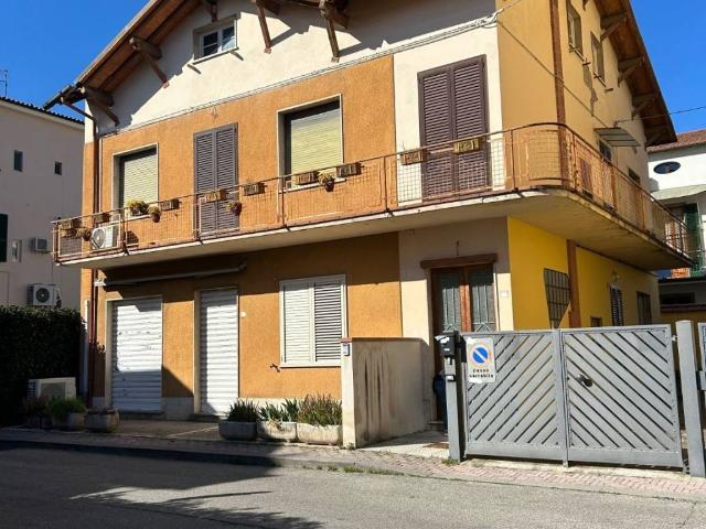 Appartamento in vendita a Gallo, Montecatini Terme