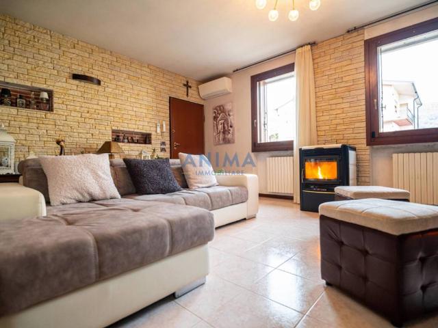Appartamento in vendita a Montecchia Di Crosara, Veneto