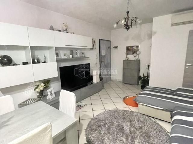Appartamento in vendita a Montecchio Emilia, Reggio nell'Emilia