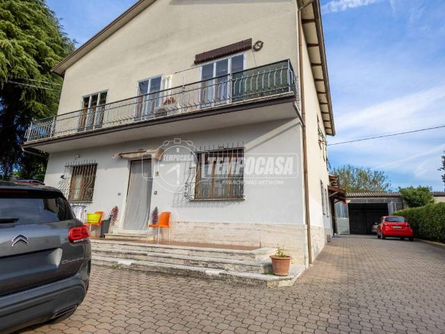 Appartamento in vendita a Val d’Enza, Re