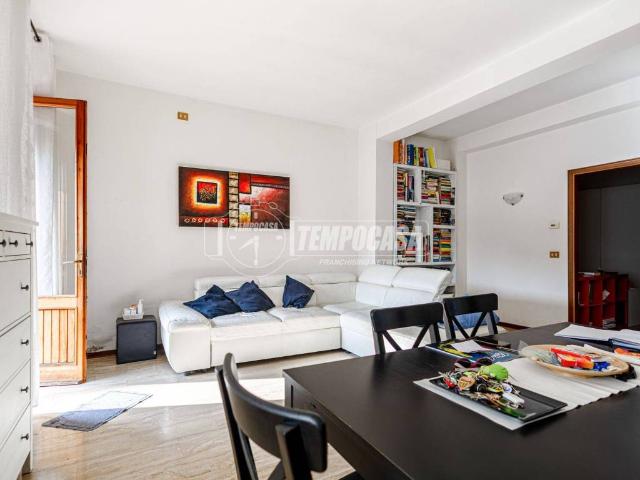 Appartamento in vendita a Montecchio Emilia, Reggio nell'Emilia