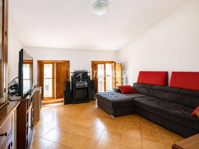 Appartamento in vendita a Val d’Enza, Re