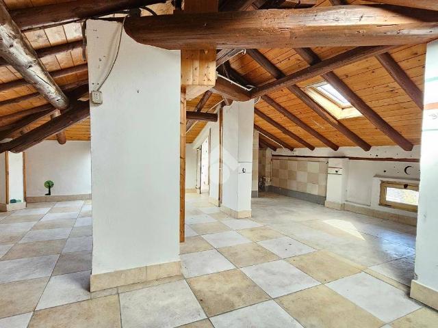 Appartamento in vendita a Val d’Enza, Re