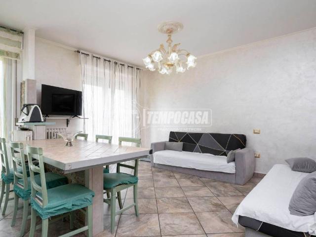 Appartamento in vendita a Val d’Enza, Re