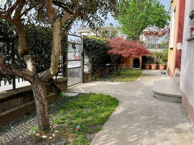 Appartamento in vendita a Alte Ceccato, Montecchio Maggiore