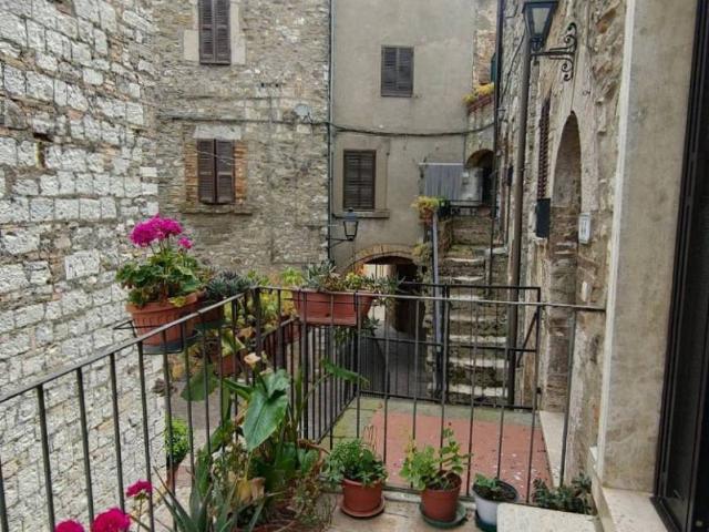 Appartamento in vendita a San Martino, Montecchio