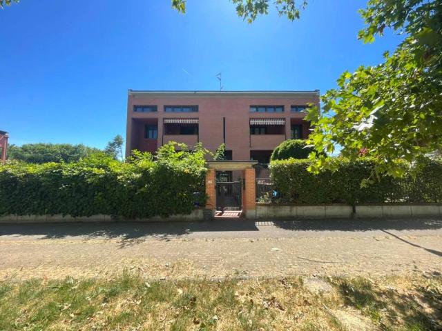Appartamento in vendita a Montechiarugolo, Reggio Emilia