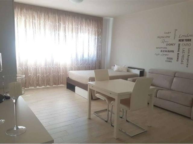 Appartamento in vendita a Montechiarugolo, Reggio Emilia