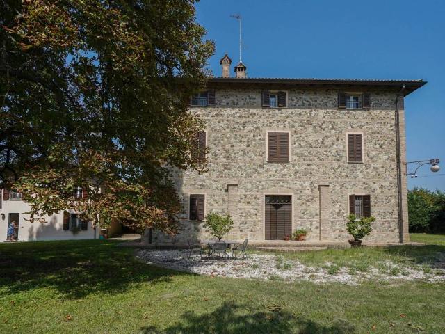 Appartamento in vendita a Montechiarugolo, Reggio Emilia