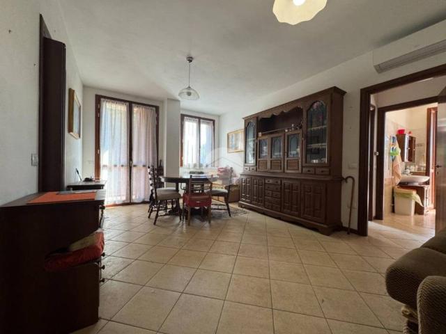 Appartamento in vendita a Montechiarugolo, Reggio Emilia
