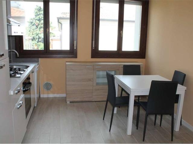 Appartamento in vendita a Montechiarugolo, Reggio Emilia