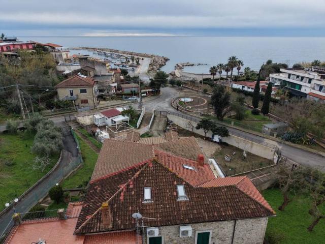Appartamento in vendita a Montecorice, Campania