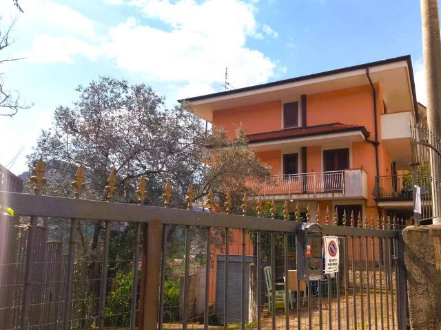 Appartamento in vendita a Votraci, Montecorvino