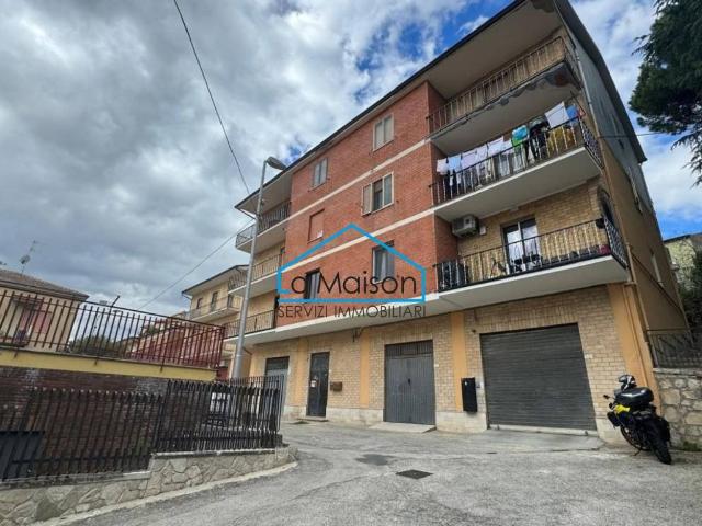 Appartamento in vendita a Montefalcione, Avellino