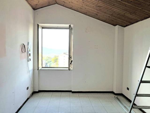 Appartamento in vendita a Montefalcione, Campania