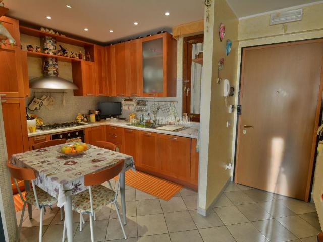 Appartamento in vendita a Montefano, Macerata