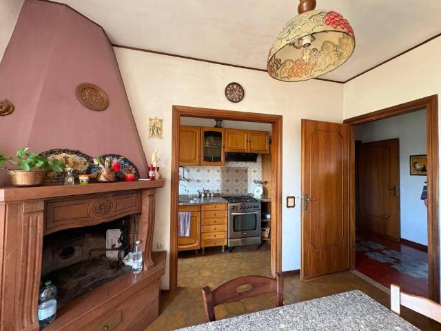 Appartamento in vendita a Montefiascone, Lazio