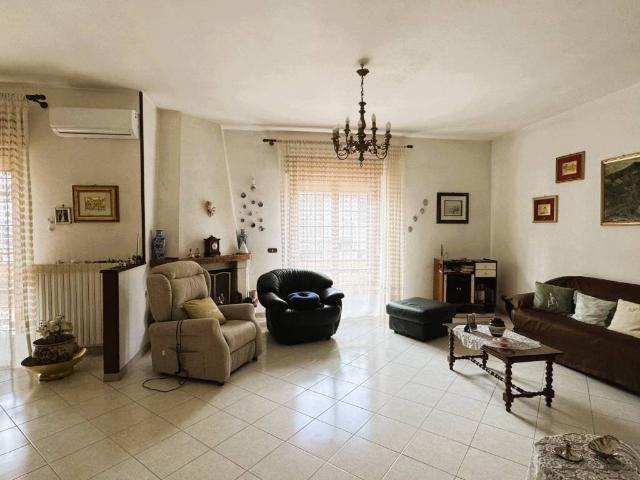 Appartamento in vendita a Alvanella, Monteforte Irpino