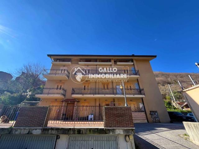 Appartamento in vendita a Vetriera, Monteforte Irpino