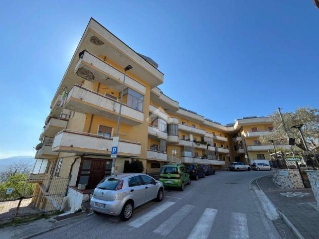 Appartamento in vendita a Montefredane, Campania